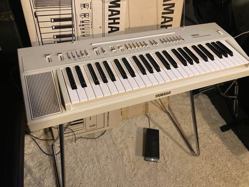 Yamaha PS-20 Automatic Bass Chord System 1981 Keyboard Synth + Stand image 1