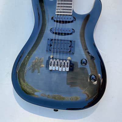 New Indio Helix - Flame Maple Top w/ Soft case image 3
