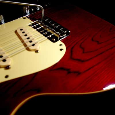 Strings & Things Custom Workshop BLUESCASTER III 1984 MEMPHIS CHERRYBURST. EXTREMELY RARE. image 12