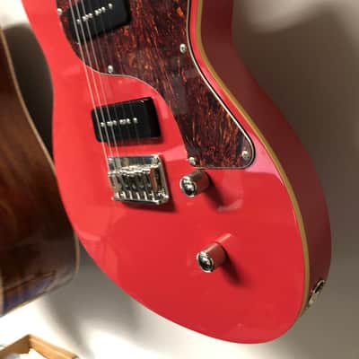 Sublime Guitars Tomcat -   Red image 3