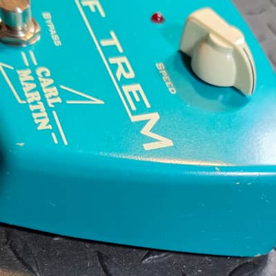 Carl Martin Surf Trem V1 (Widebody) 2000s - Green Tremolo image 6