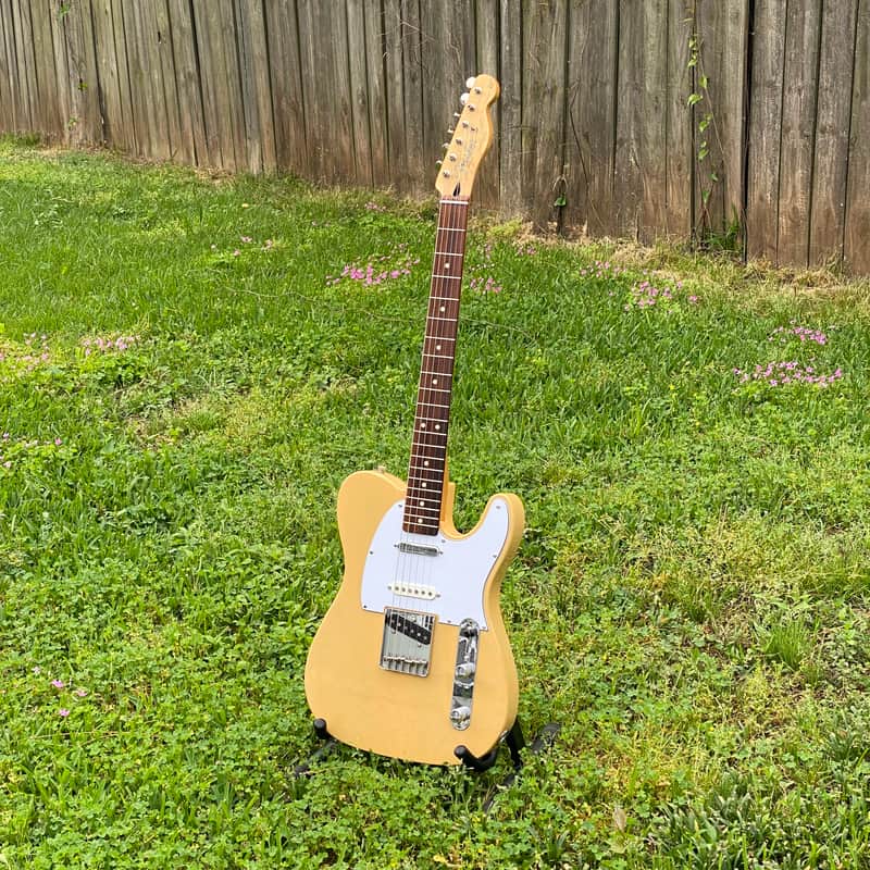 Fender Deluxe Nashville Telecaster with Rosewood Fretboard 2005 - 2016 Honey Blonde
