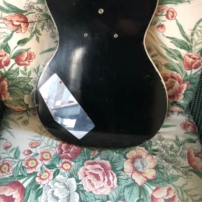 Vintage 1964 Silvertone Danelectro 1440L Bass Guitar, White & Black image 3