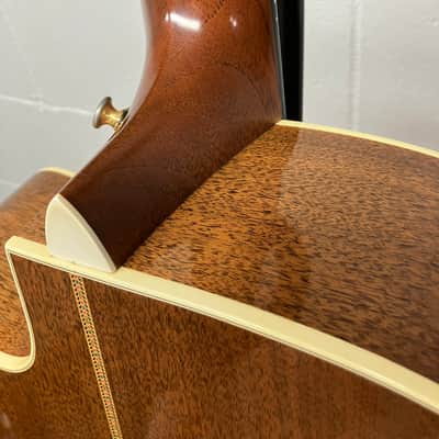Martin JC-16WE 2003 - Jumbo Cutaway, Walnut Premium Edition w/OEM Hardcase & Electric P/U image 14