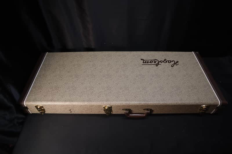 Hagstrom C-47 Fantomen Guitar Hard Case - Tweed image 1