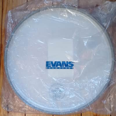 Evans TT13W10 UNO 58 1000 Tom Tom 13" White Batter Head 70s-80s  - Vintage white image 4