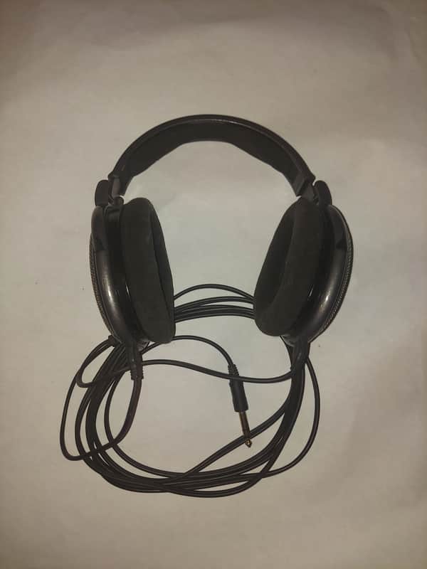 Sennheiser HD 650 Reference Headphones 2010s - Black image 1