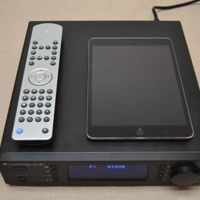 Cambridge Audio NP-30 Network Audio Player * Apple iPad Mini * Box * Manual * Remote image 4