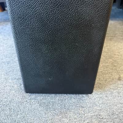 Tech 21 Trademark 10 1x8 Guitar Combo Amp 2010s - Black- VGC image 8