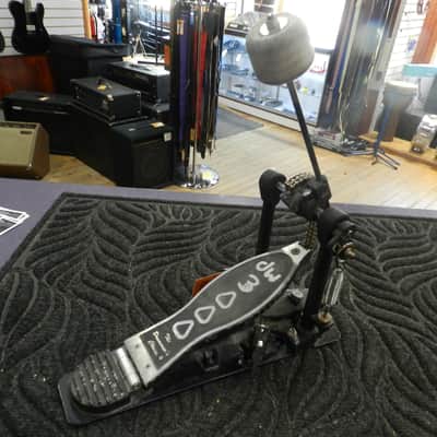 DW DW3000 Single Kick Pedal image 1