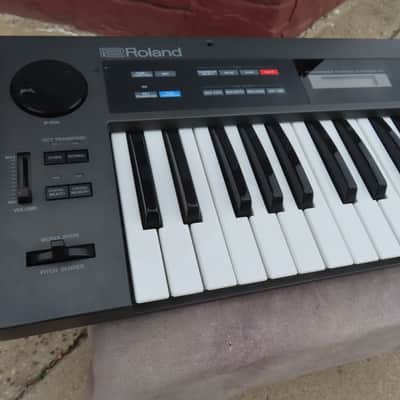 ROLAND 1986 JUNO 1 SYNTHESIZER ORIGINAL CLEAN TESTED w/COVER! image 7