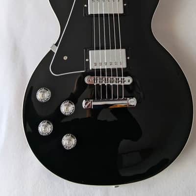 Gibson Les Paul Modern Left Handed Graphite Top image 4