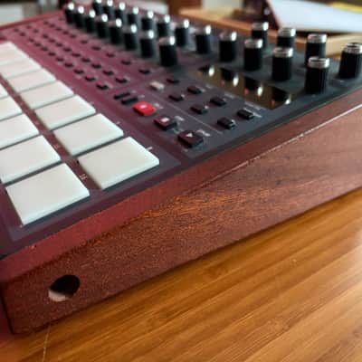Dave Smith Instruments Tempest 6-Voice Drum Machine 2011 - 2018 - Black with Wood Sides image 2