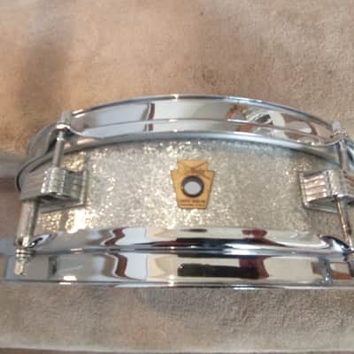 Ludwig Vintage 1962 Jazz Combo 3 X 13 Snare Drum, Silver Sparkle, COB Hoops - Mint! image 2