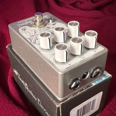 EarthQuaker Devices Space Spiral Modulated Delay Device V2 image 4