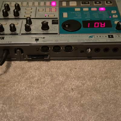 Korg Electribe-S ES-1 Rhythm Production Sampler 2000s - Silver image 3