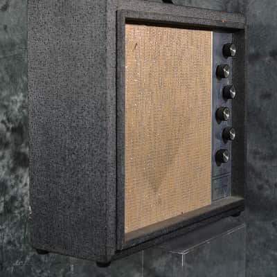 Silvertone 1482 Tube 12" Combo Amp w Tremolo & FAST Same Day Shipping Vintage 60s image 2