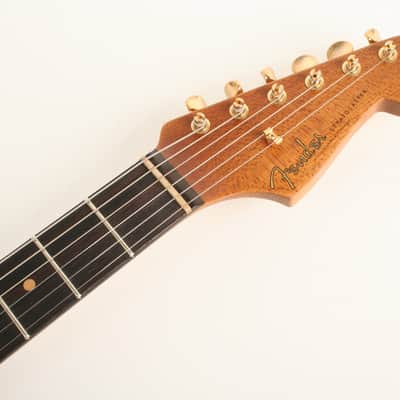 Fender Custom Shop Limited Edition Custom '62 Stratocaster Journeyman Relic with Closet Classic Gold Hardware 3A Rosewood Fingerboard Aged Natural CZ581418 image 6