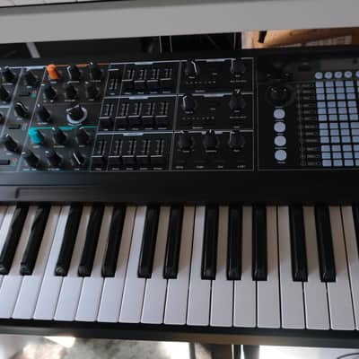 Arturia PolyBrute Noir 61-Key Synthesizer 2023 - Present - Black image 11