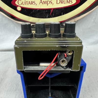 DOD Lamb Series FX76 Punkifier Distortion Pedal - missing battery cover image 5