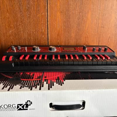 Korg Microkorg XL Plus - BKRD Synthesizer with Vocoder w/ box, mic image 5
