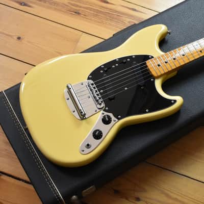 1978 Fender Mustang Olympic White w/OHSC & Paperwork image 2