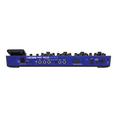 BOSS ME-90B Bass Multi-Effects Processor + CB-BM-M Case Bundle image 2