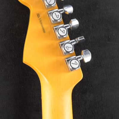 Fender American Ultra Luxe Vintage '60s Stratocaster HSS Sea Foam Green Rosewood Fingerboard image 6