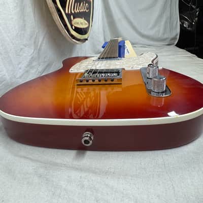 Fender American Deluxe Telecaster Guitar with Case 2008 - Aged Cherry Sunburst / Rosewood fingerboard image 20
