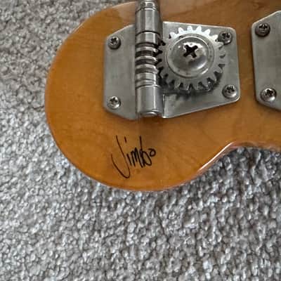 Squier Fender James Johnston Signature Jazz Bass Biffy Clyro image 4