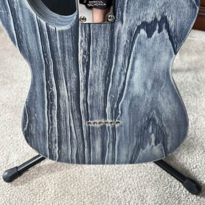 Fender Sandblasted 2018 Blue stain image 4