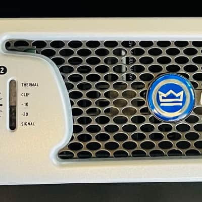 Crown XLS 2000 2-Channel High Density Power Amplifier 2010s - Silver image 4