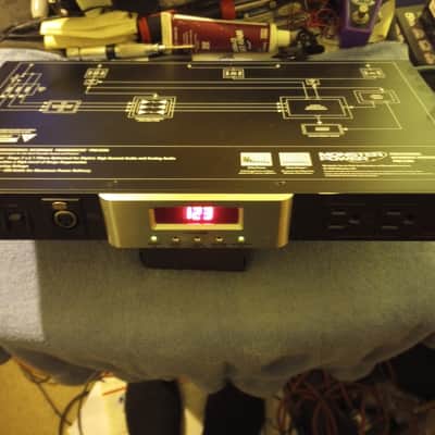 [VGC] Monster Power Rack Power Center Surge Protector/Power Conditioner image 4