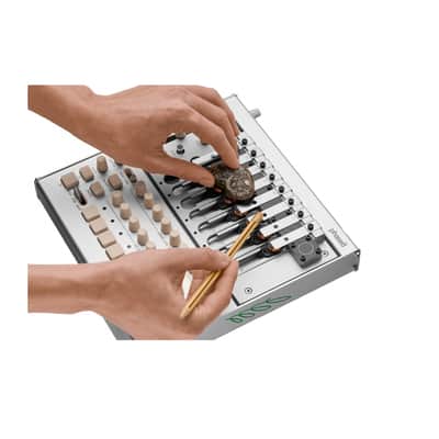 KORG phase8 Eight-voice Acoustic Synthesizer with 13 Tunable Steel Resonators image 7