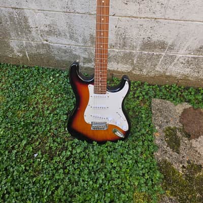 Eagletone Strat style electric guitar - Sunburst image 1