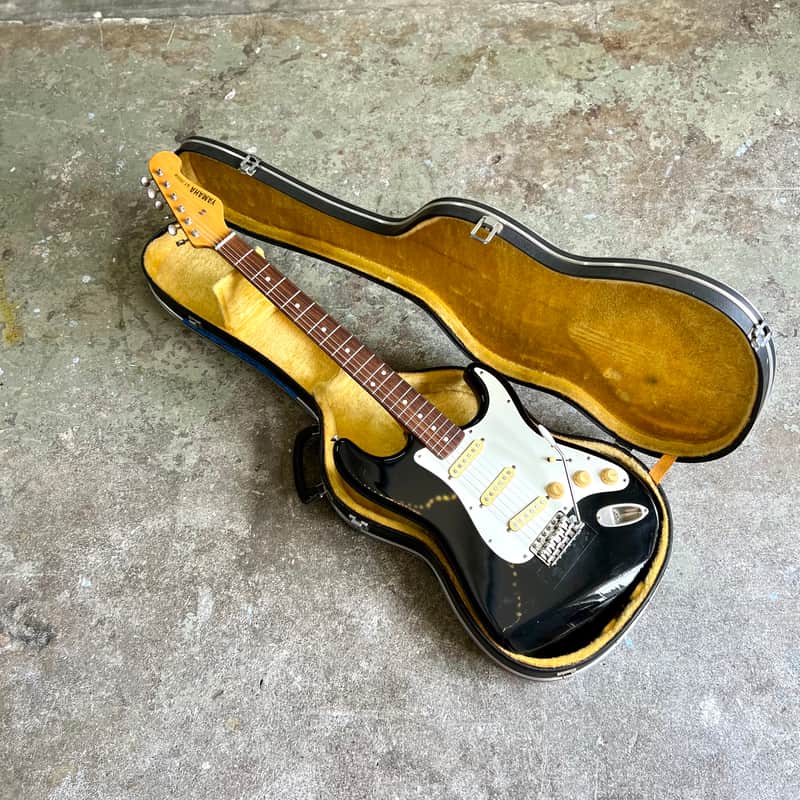 Yamaha ST-360R c 1970's - Black strat style electric | Reverb Poland