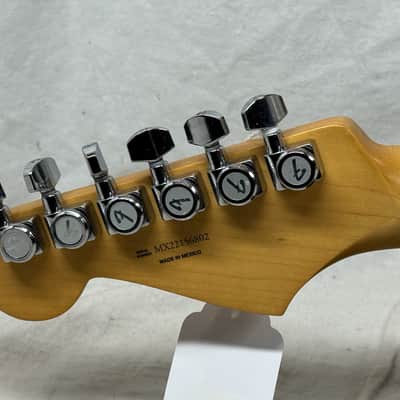Fender Player Plus Stratocaster Guitar 2022 - Olympic Pearl / Maple neck image 8