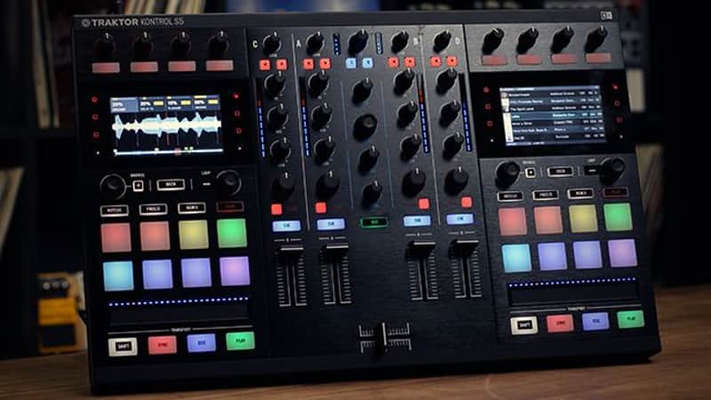 Native Instruments Traktor Kontrol S5 | Reverb Canada