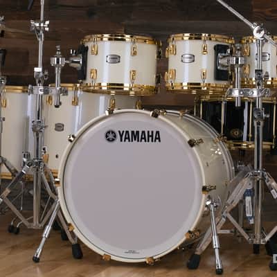 YAMAHA PHOENIX PHX 6 PIECE DRUM KIT, POLAR WHITE WITH GOLD FITTINGS image 17