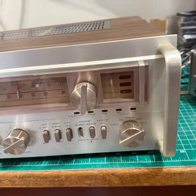 Setton RS220 1976 - Wood case silver front image 7