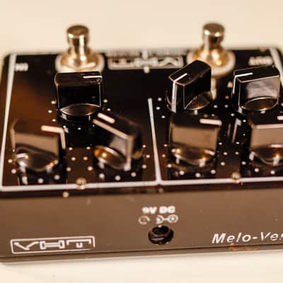 VHT AV-MV1 Melo-Verb Tremolo and Reverb Guitar Pedal - Used Good