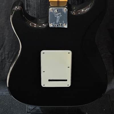 Fender Player II Stratocaster Electric Guitar - Black with Maple Fingerboard 2025 image 4