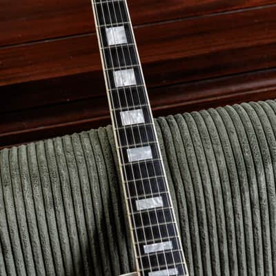 Gibson USA Ace Frehley Budokan Les Paul Custom 2012 - Heritage Cherry Sunburst image 7