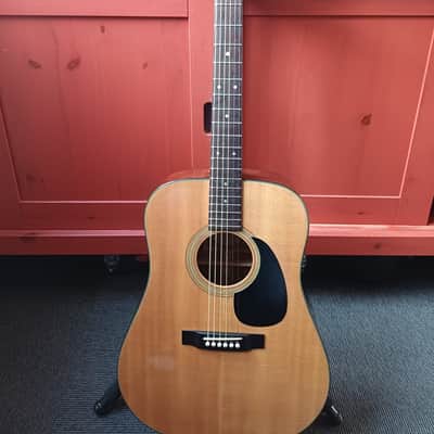 C.F. Mountain W-300 70s Great Martin copie from Japan, Hard case image 2