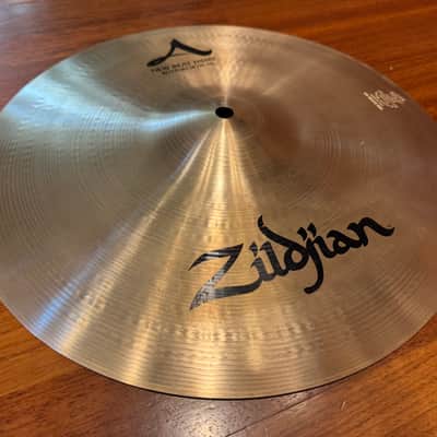 Zildjian 14" A Series New Beat Hi-Hat Cymbals (Pair) 2013 - Present - Traditional image 7