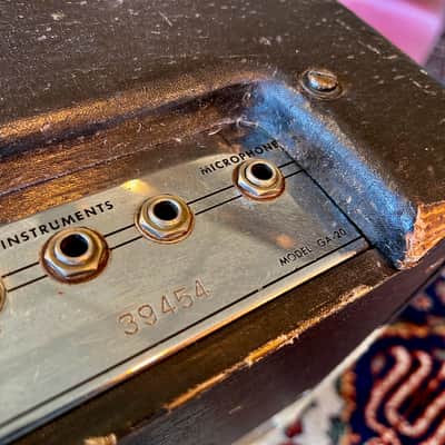 1958 Gibson GA-20 Two Tone Combo 16W image 8