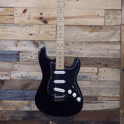 Reverend Gil Parris 2021 - Present - Midnight Black image 2
