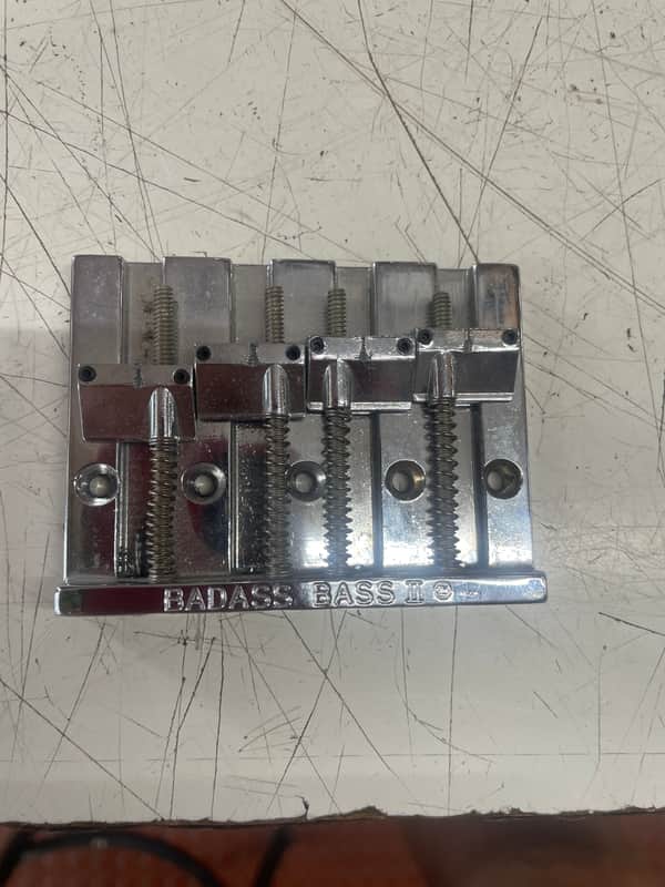 Leo Quan Badass bass II bridge