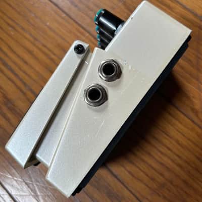 BOSS DD-5 DIGITAL DELAY Guitar Effect pedal Test Completed image 4