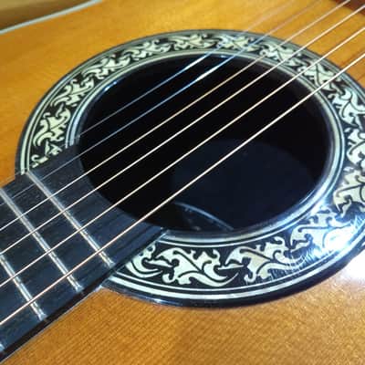 Vintage US made Ovation 1121-4 Balladeer Artist acoustic guitar